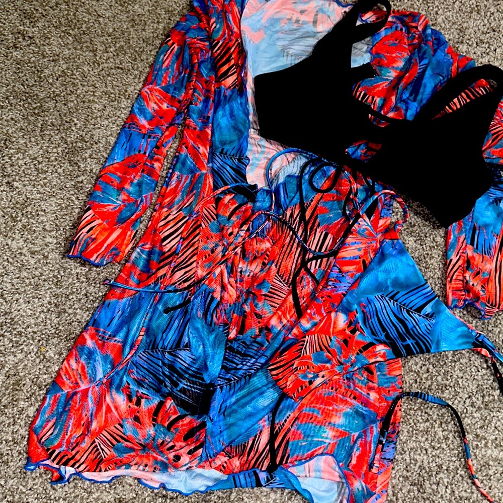 NWOT size small swimsuit with dress cover up
